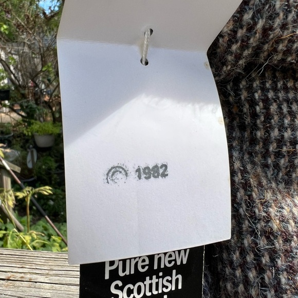 Vintage Harris Tweed Isle of Lewis Scotland Bear RAEBHAT Originals Preowned 1982 - Picture 16 of 16